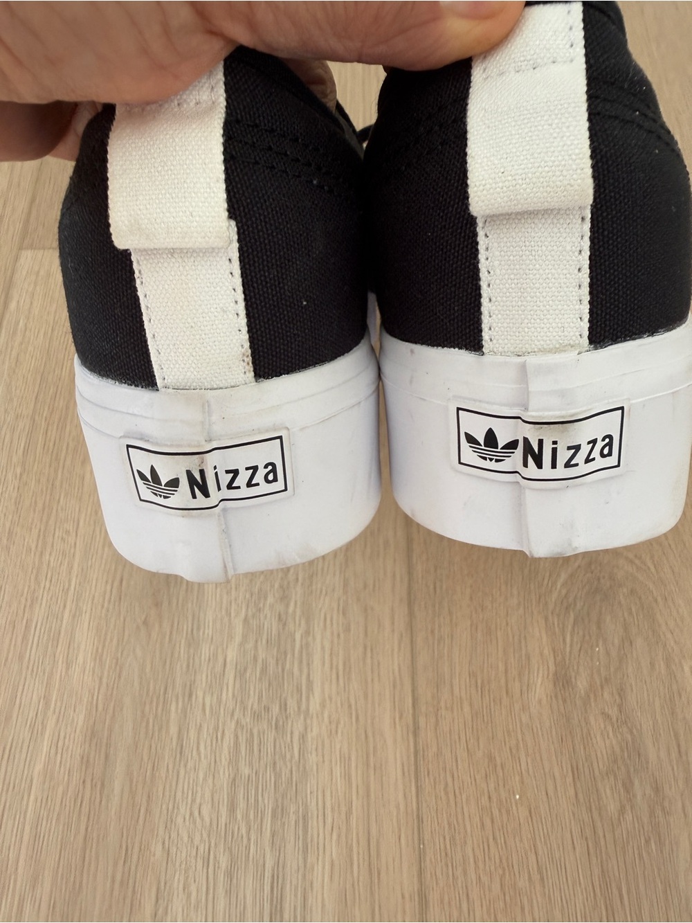 Adidas Nizza Platform black-and-white canvas sneakers 9 - Picture 4 of 9